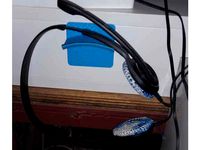 Headphone holder suitable for adhesive tape fixture by 1944GPW
