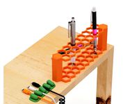 Pen holder by EIJIRO