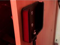 Support de charges murales Iphone X by calamarmou