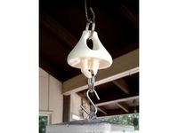 Hummingbird Feeder Ant Trap II by Qube3Bot