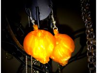 Pumpkin Skull Earring remix by RunningUtes