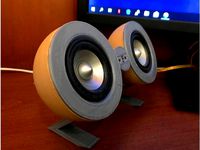 Mini Desktop Speakers by haitham
