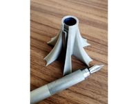 Fountain pen holder by Aeroborne