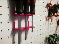 Customizable Pegboard Screwdriver Holder by stylesuxx