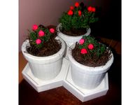 Classic Plant Pot with Hexagonal Base (Honeycomb Base) by moralesv