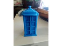 Simple TARDIS by LHSPhysics
