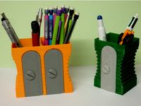 Pencil box / Pot a crayon by boxplyer