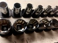 Individual socket holder  by xavierandrade
