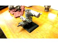 Glow engine stand by NeverDun