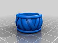 Wide band pattern ring by Trenes_y_Joyas