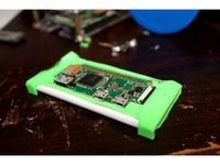 Pi Zero battery backpack case using a Samsung S5 Li-ion.  by keycaps