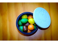 M&M's Box by loiseaucreatif