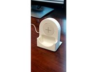 Wireless Charger Stand by dseelbach80