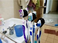 Toothbrush Holder by tomato18