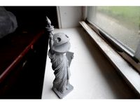 Pacman Statue of Liberty by hoopblah