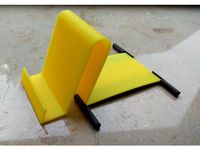 Mobile Stand - 3 parts easy printable small and stable by daspasstschon