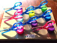 Push scissors by SONOKO