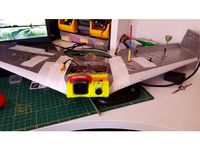 s800 flying wing gopro session pod and runcam mini size cameras by minidarren83