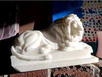 lion couche by perefou