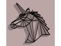 Low poly unicorn by lisaogren