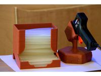Hot glue dispenser by niki_m