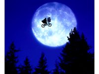 E.T. Moon by jcynne