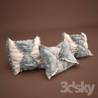 Pillows with Ruffle