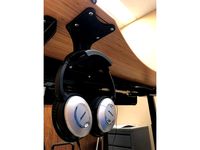 Headphone Holder by WillSehrt