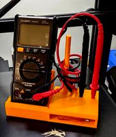 Digital Multimeter Stand by Confusa