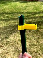 Electric Fence insulator for Tractor-Supply Utility posts by henryhbk