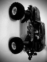 RC wall holder/hanger for Traxxas Stampede/Bigfoot/Gravedigger  by NistedBertelsen