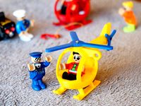 Helicopter toy by miguelperezaradros