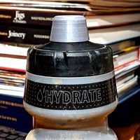 Bike Water Bottle Mud & Dirt Cap by adanac