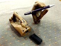 Thai Reach Gripper Thumb with improved pen holder and Kwawu socket by Thai_Reach