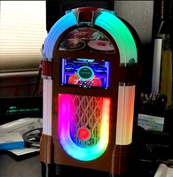 Modern Jukebox by thisoldgeek