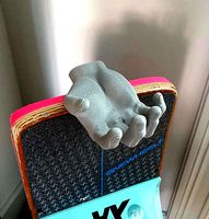 Helmet holder for Onewheel XR by tpo88