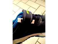 Tie shoes - attache chaussure by reggi