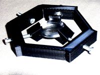 Lens/optic holder by tirfil