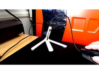 Mouse Crane Cable Hanger by cmdctrl