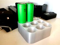 Battery Holder for 18650 Cells by Frickelpiet