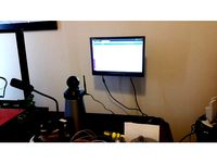 LCD Screen Wall Mount by ianj001