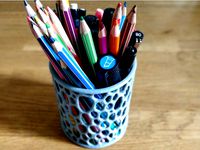voronoi pen holder by tomdavid