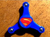 Superman Spinner by rapnit