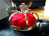 Easy crown by nivs1978