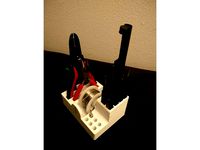 Solder Holder by andychuong