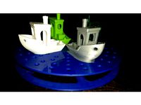 Rotating painting plate by Nazrim