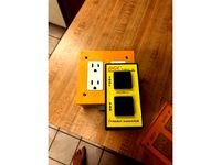 Dual Block outlet cover with support for Tool/Vac Autoswitch by mikeyroth