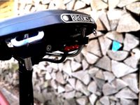Supernova - tail light - Brooks B17 holder by Modellaner