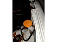 2006 Honda CR-V window fluid reservoir cap. by bud467
