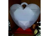 Stable support for heart shaped gem by paparazzi